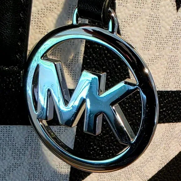 Michael Kors Tote - Picture 3 of 7